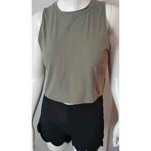 Womans Sz. XL Olive Green Crop Top Built In Bra Athleisure Yoga Unbranded Run